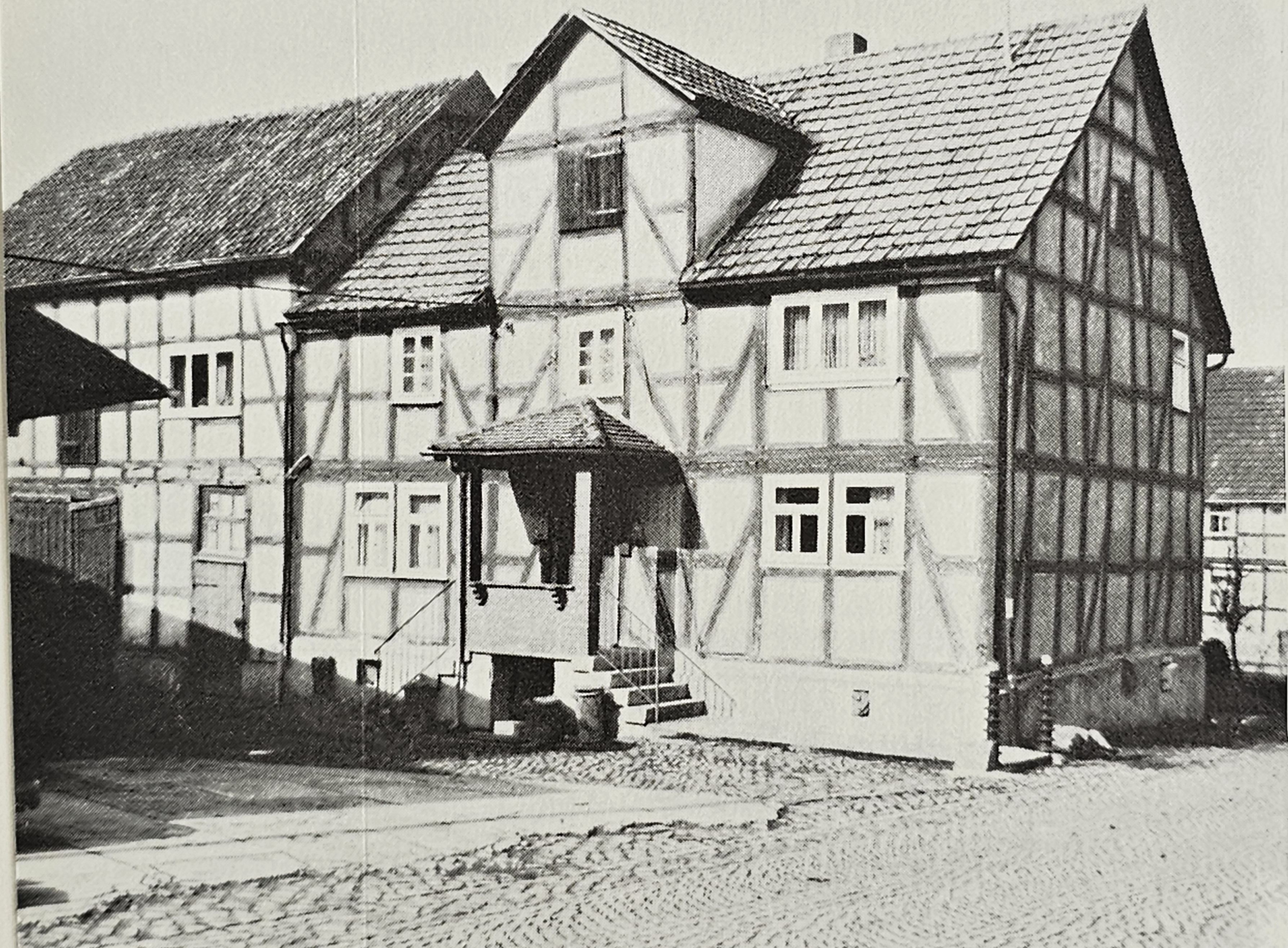 Die Gaststätte zur Krone in der Breiten Str. 2 um 1960.
